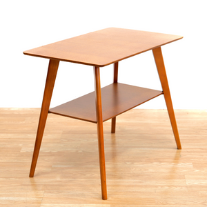 MID CENTURY LIGHT OAK SIDE TABLE