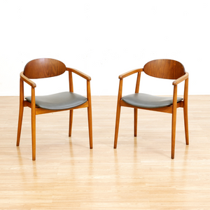 SET OF SIX MID CENTURY DINING CHAIRS BY ANTONIN SUMAN FOR LIGNA