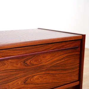 LOW 1970S DANISH MODERN ROSEWOOD CREDENZA BY FAARUP MOBELFABRIK
