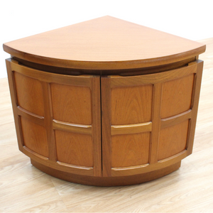 PAIR OF TEAK CORNER CABINETS NIGHTSTAND SIDE TABLES BY NATHAN FURNITURE