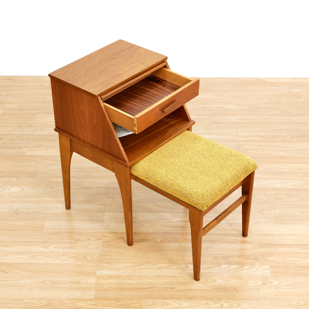 MID CENTURY PULL OUT ENTRYWAY BENCH SIDE TABLE BY CHIPPY HEATH