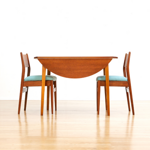 MID CENTURY DROP LEAF DINING TABLE AND FOUR CHAIRS