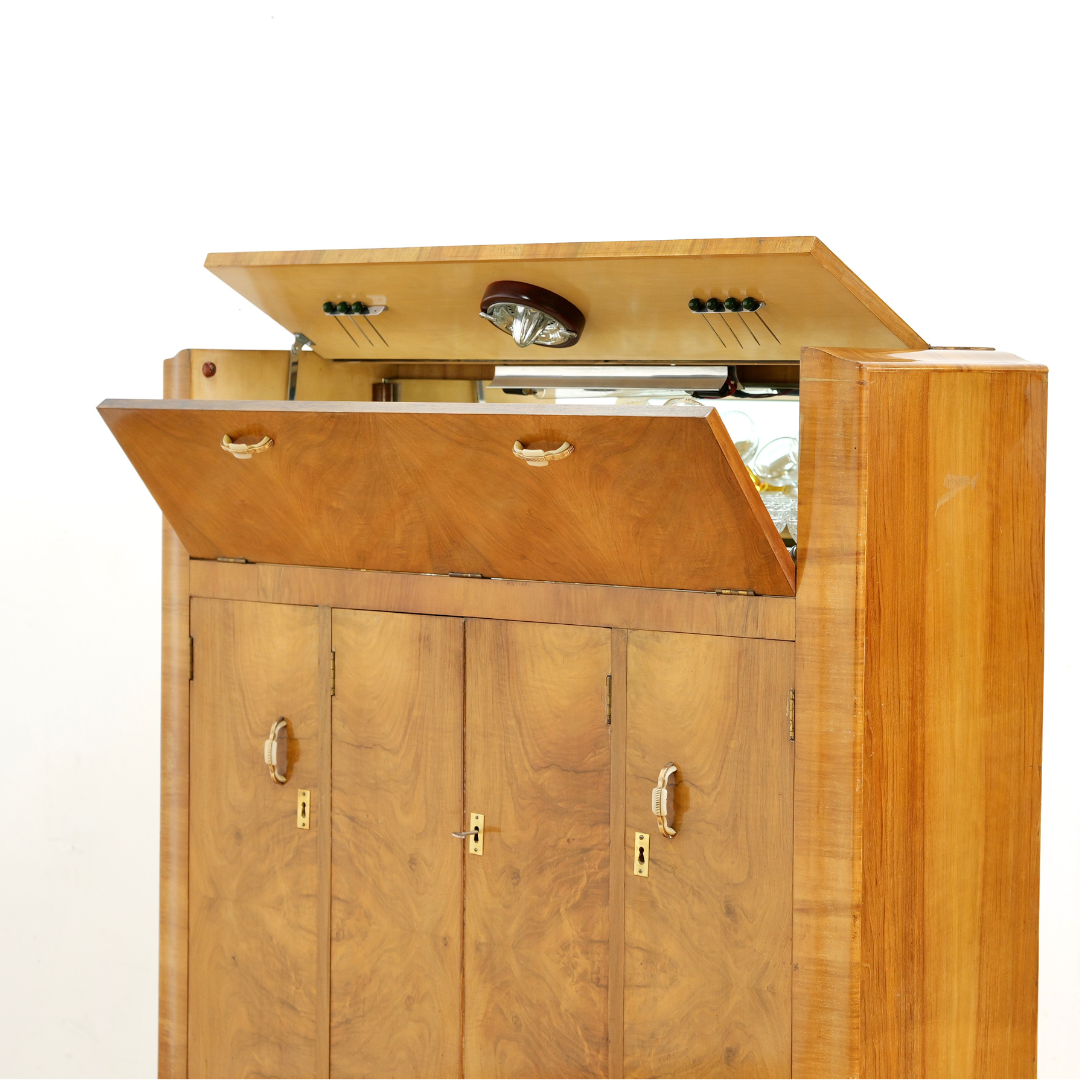 1930S ENGLISH ART DECO WALNUT BURL DRY BAR LIQUOR CABINET