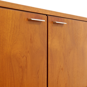LONG MID CENTURY TEAK CREDENZA BY WHITE & NEWTON