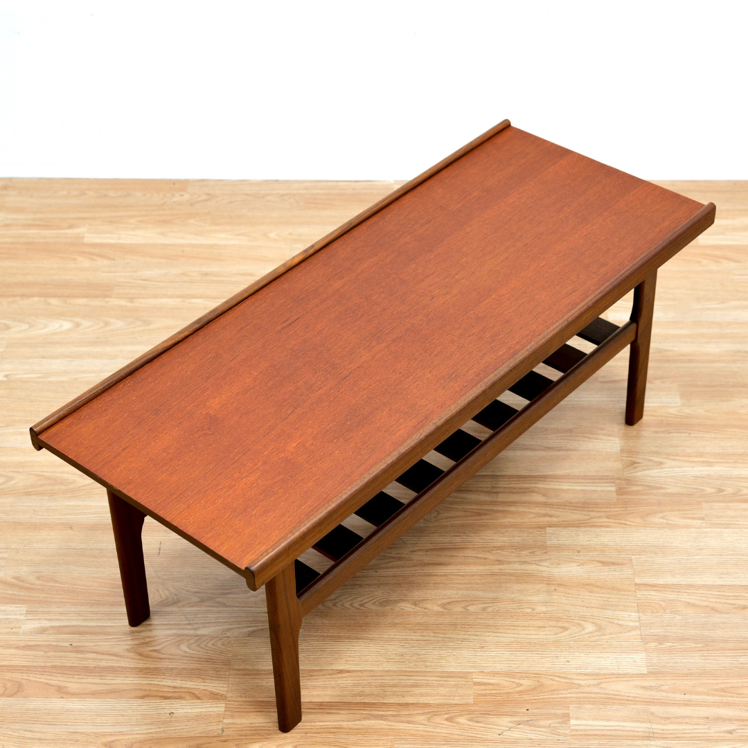 MID CENTURY DANISH TEAK COFFEE TABLE