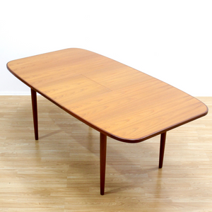 MID CENTURY EXTENDING DINING TABLE BY G PLAN