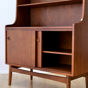 MID CENTURY DANISH BOOKCASE BY JOHANNES SORTH FOR BORNHOLM MOBELFABRIK