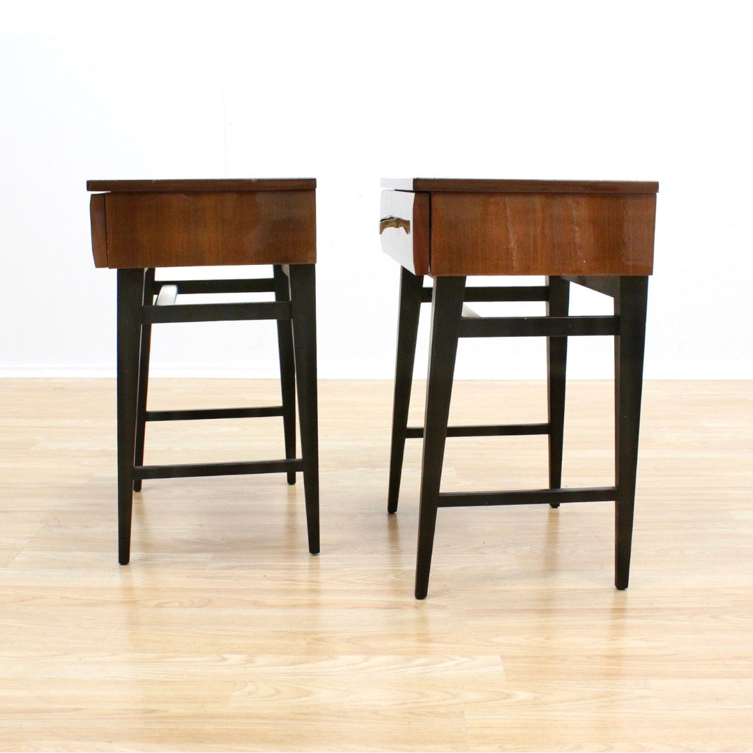 1960S ENGLISH WALNUT NIGHTSTANDS BY MEREDEW FURNITURE