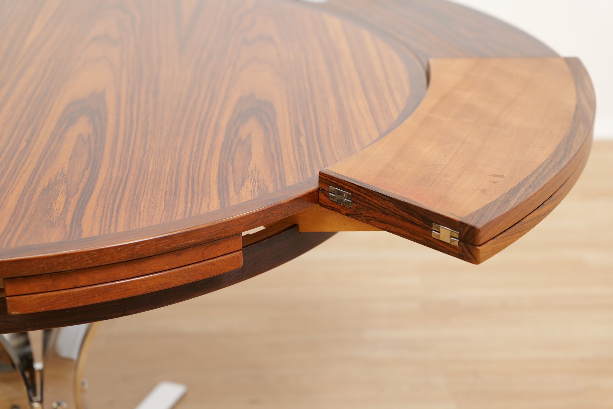 DANISH MODERN ROSEWOOD 'FLIP-FLAP' LOTUS DINING TABLE BY DYRLUND