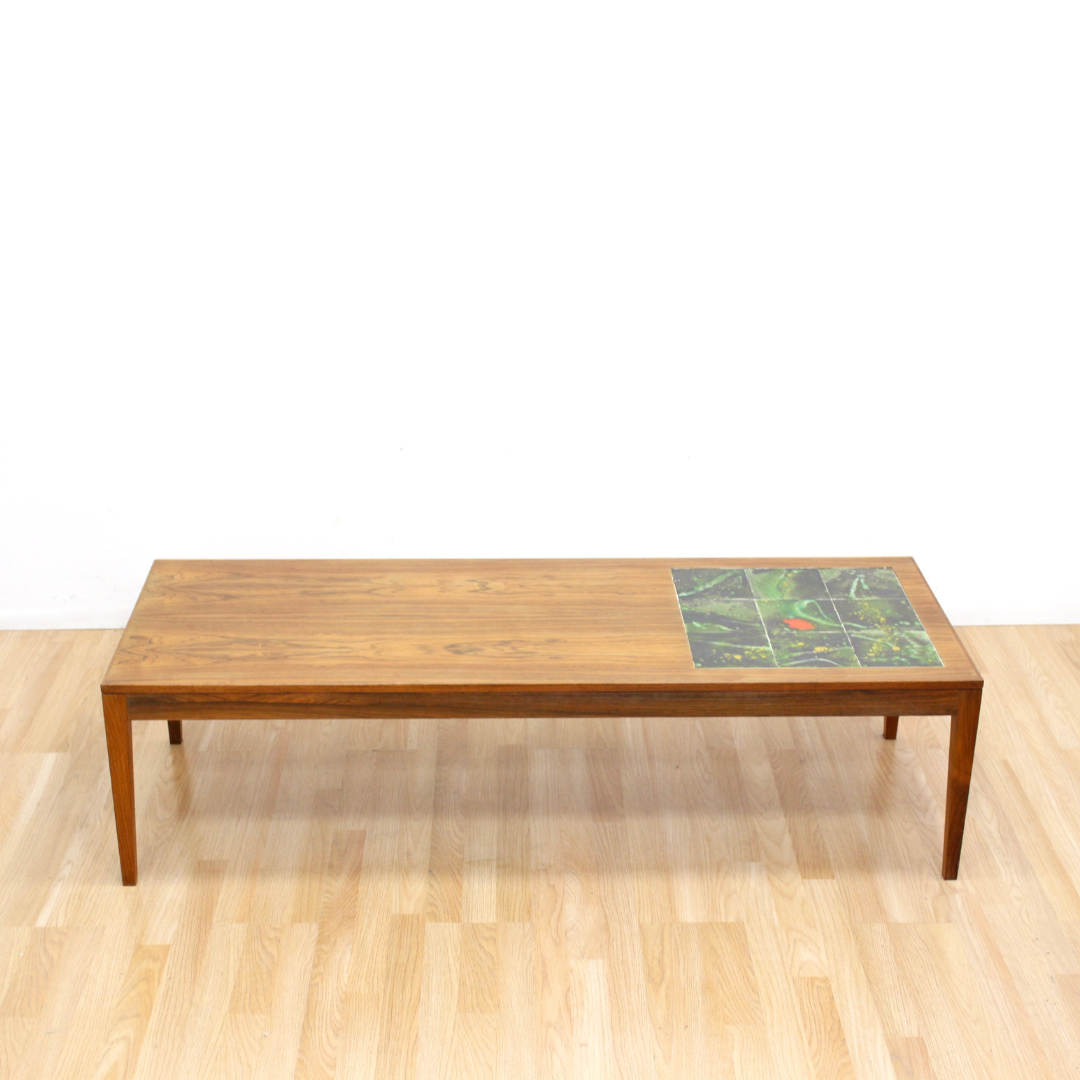 LARGE MID CENTURY DANISH DESIGN ROSEWOOD AND TILE COFFEE TABLE