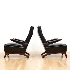 PAIR OF MID CENTURY LOUNGE CHAIRS BY GREAVES & THOMAS
